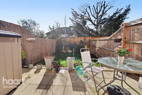 2 bedroom terraced house for sale, Curton Close, HA8