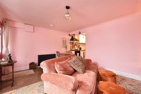1 bedroom flat for sale, Old London Road, Hastings