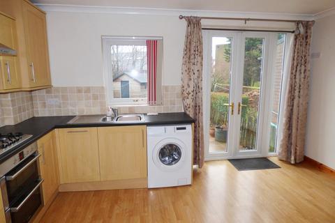 3 bedroom townhouse for sale, Thornton Gardens, Leeds LS12