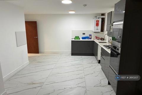 undefined, Hills Close, Great Linford, Milton Keynes, MK14