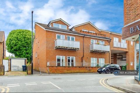 undefined, Holm Court, Caterham, CR3