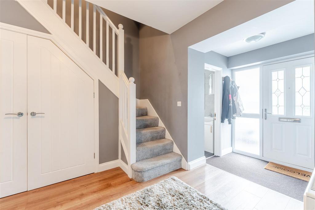 107 Mendip Road Yatton BS49 4 HN 35.jpg