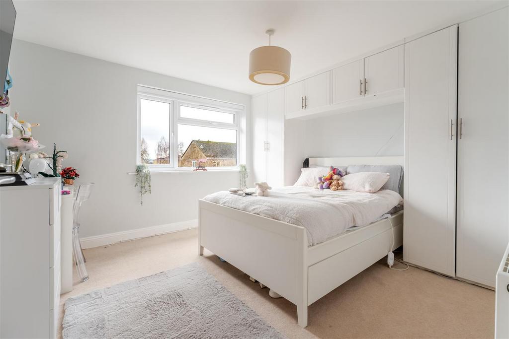 107 Mendip Road Yatton BS49 4 HN 11.jpg