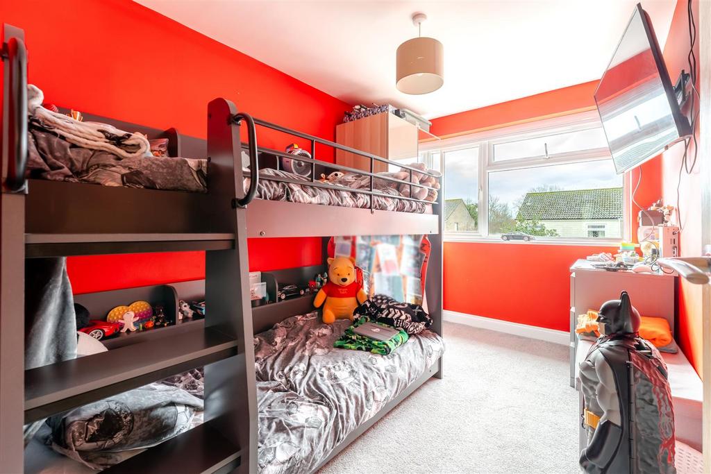 107 Mendip Road Yatton BS49 4 HN 6.jpg