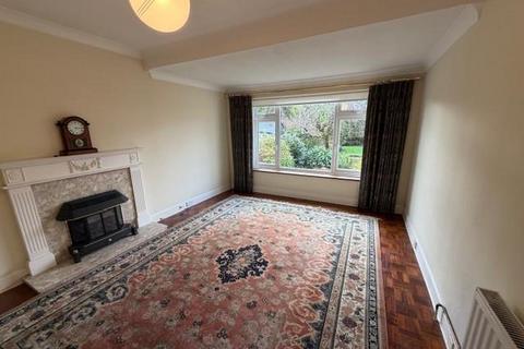 3 bedroom bungalow for sale, Herbert Avenue, Parkstone, Poole