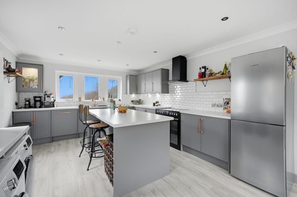Dining kitchen
