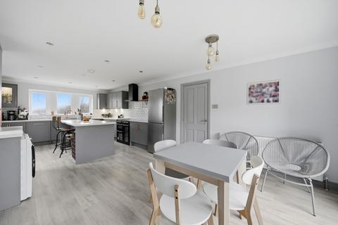 4 bedroom detached house for sale, Woodside Lodge, Kirkburton, HD8
