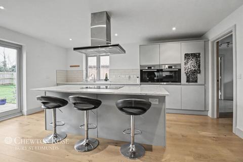 5 bedroom detached house for sale, Fishers Drive, Risby, Bury St Edmunds