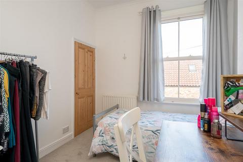 2 bedroom terraced house for sale, Rosslyn Street, Clifton, York YO30 6LG