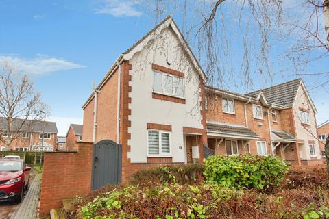 2 bedroom end of terrace house for sale, Farriers Place, Castleford, WF10