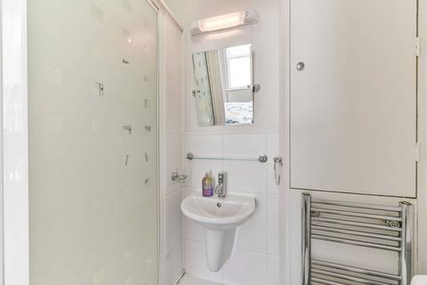 undefined, London Road, Norbury, London, SW16
