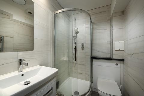 2 bedroom flat to rent, Commercial Road, London E1