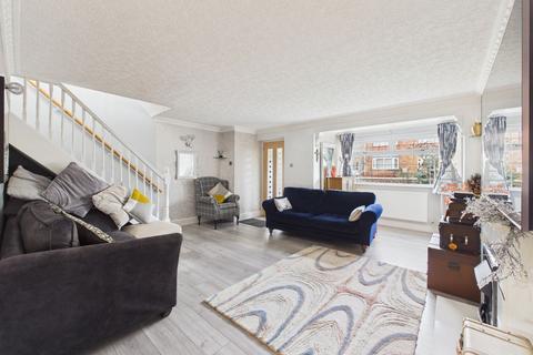 3 bedroom semi-detached house for sale, Manly Close, Nottingham