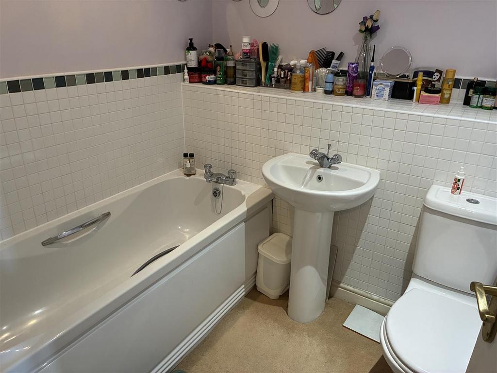 Family bathroom