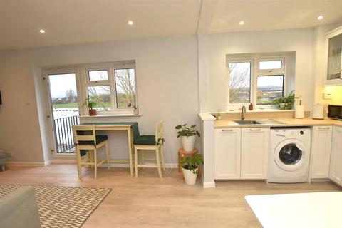 1 bedroom flat for sale, Weirfield Road, Exeter EX2
