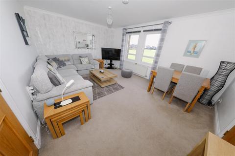 undefined, Watson Court, Thornton