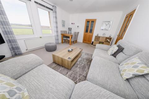 undefined, Watson Court, Thornton