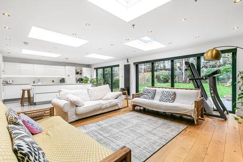 4 bedroom detached house for sale, Broomfield, Sunbury-on-Thames, Surrey, TW16