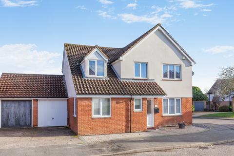 5 bedroom detached house to rent, Sutton Mead, Chelmsford, CM2