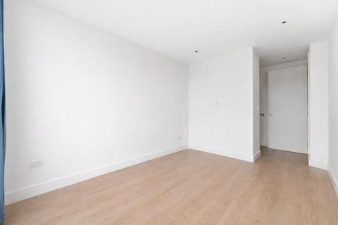 2 bedroom apartment to rent, High Street, Hornsey N8