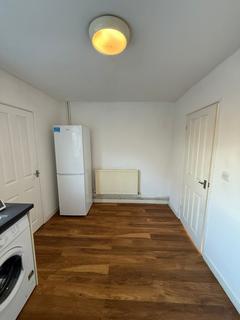 3 bedroom terraced house to rent, 3 Bedroom House For Rent Enfield, EN3