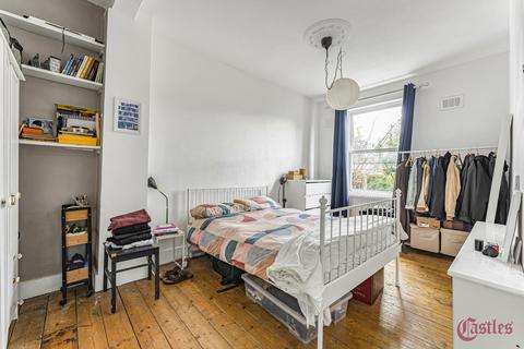 undefined, Ickburgh Road, E5