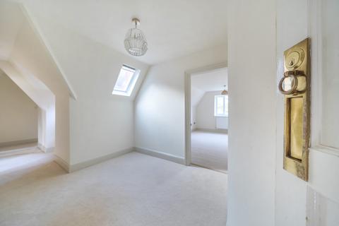 2 bedroom apartment for sale, Clevemede, Reading RG8