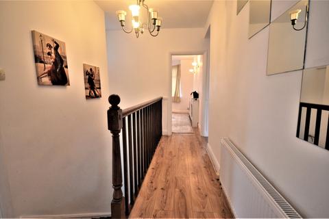 undefined, Tomswood Hill, IG6 2QS