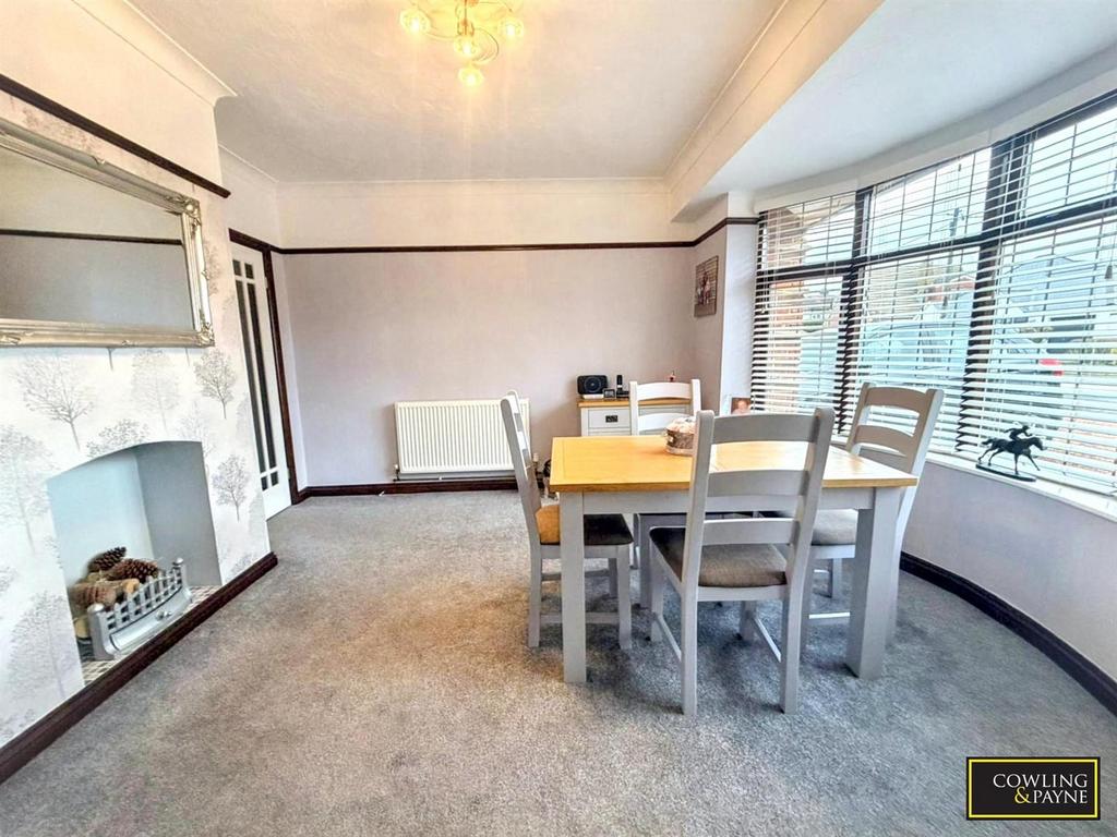 Dining room/reception room