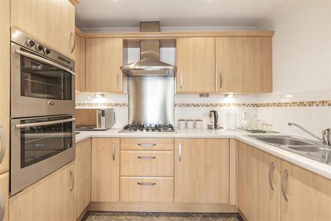 undefined, Wrotham Road, Meopham,