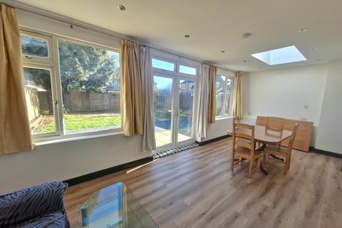 undefined, Winchester Close, Delapre NN4