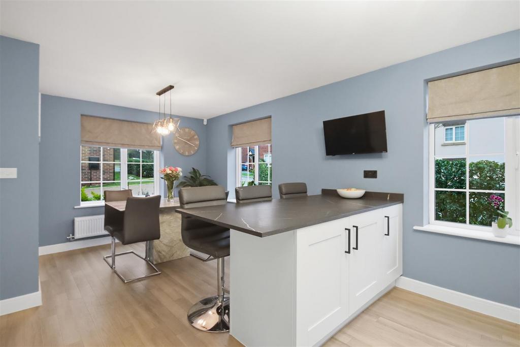 Dining Kitchen