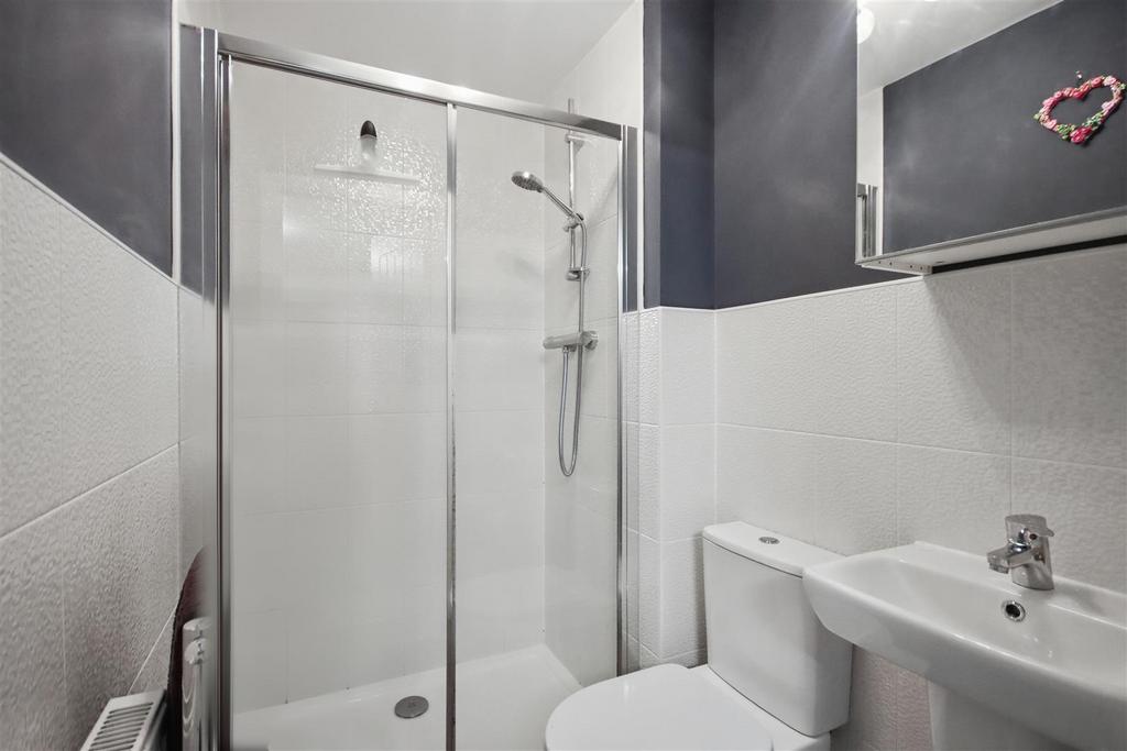 En Suite Shower Room