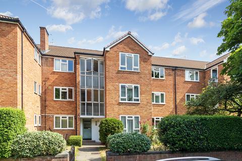 2 bedroom flat for sale, Royston Court, Lichfield Road, Kew, Richmond, Surrey TW9