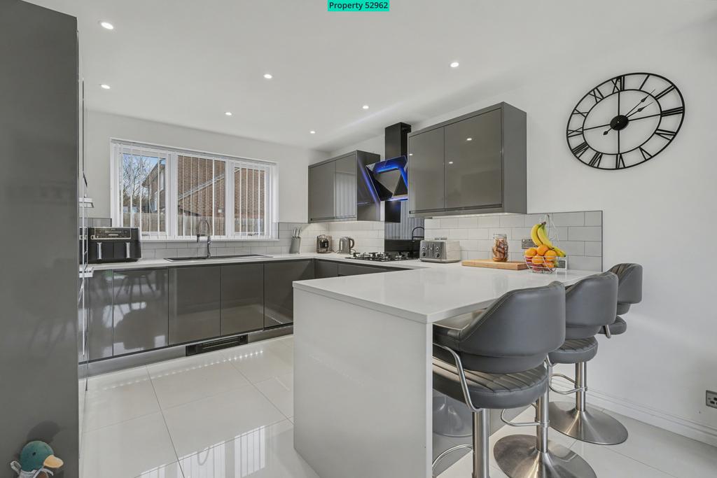 Kitchen Diner #1