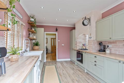 undefined, Tyllwyd Place, Newbridge, NP11