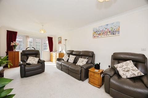 5 bedroom detached house for sale, Running Foxes Lane, Ashford, TN23 5
