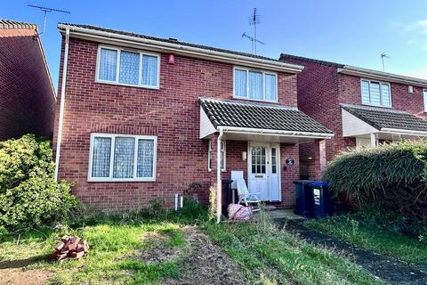 4 bedroom detached house to rent, Westmarsh Drive, Margate, CT9
