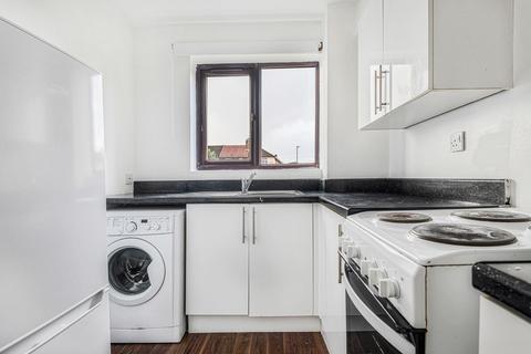 1 bedroom flat for sale, Charlton Road, London