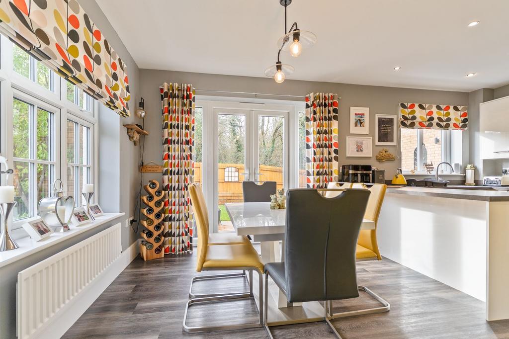 Kitchen/Dining room
