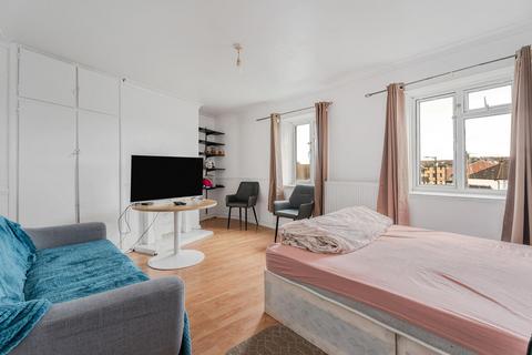2 bedroom flat for sale, Nightingale Road, Edmonton