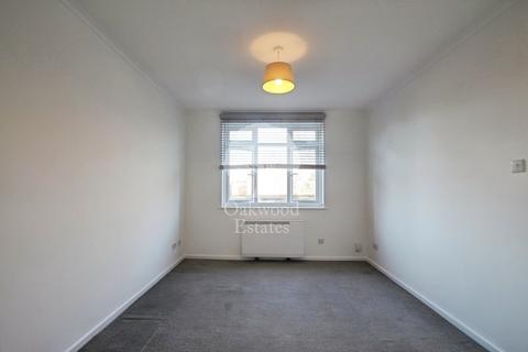 1 bedroom apartment to rent, Myddleton Road, Uxbridge UB8