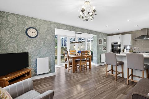 5 bedroom detached house for sale, Church Drive, Sheffield, S36