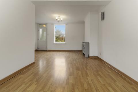 2 bedroom semi-detached house to rent, Worcester WR1