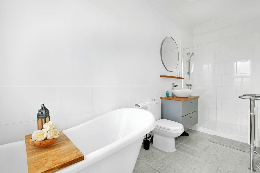 Master En-suite
