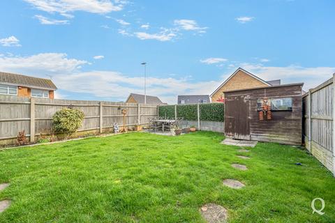 4 bedroom end of terrace house for sale, Gladstone Drive, Sittingbourne, Kent, ME10