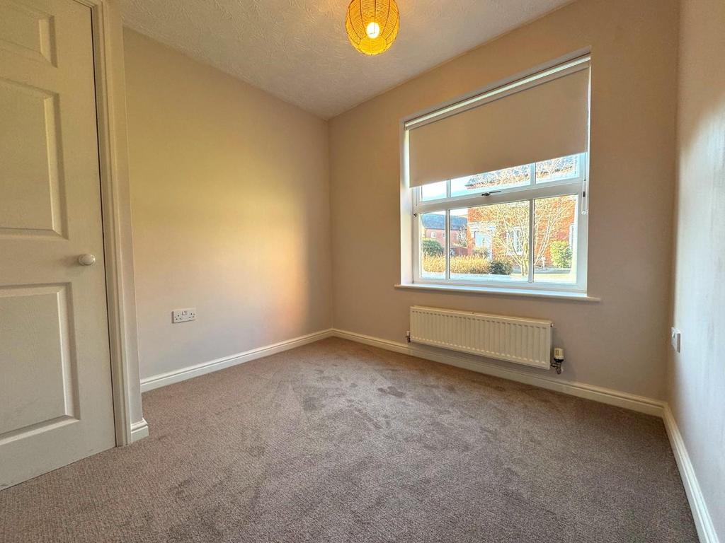 Bedroom 2.jpg