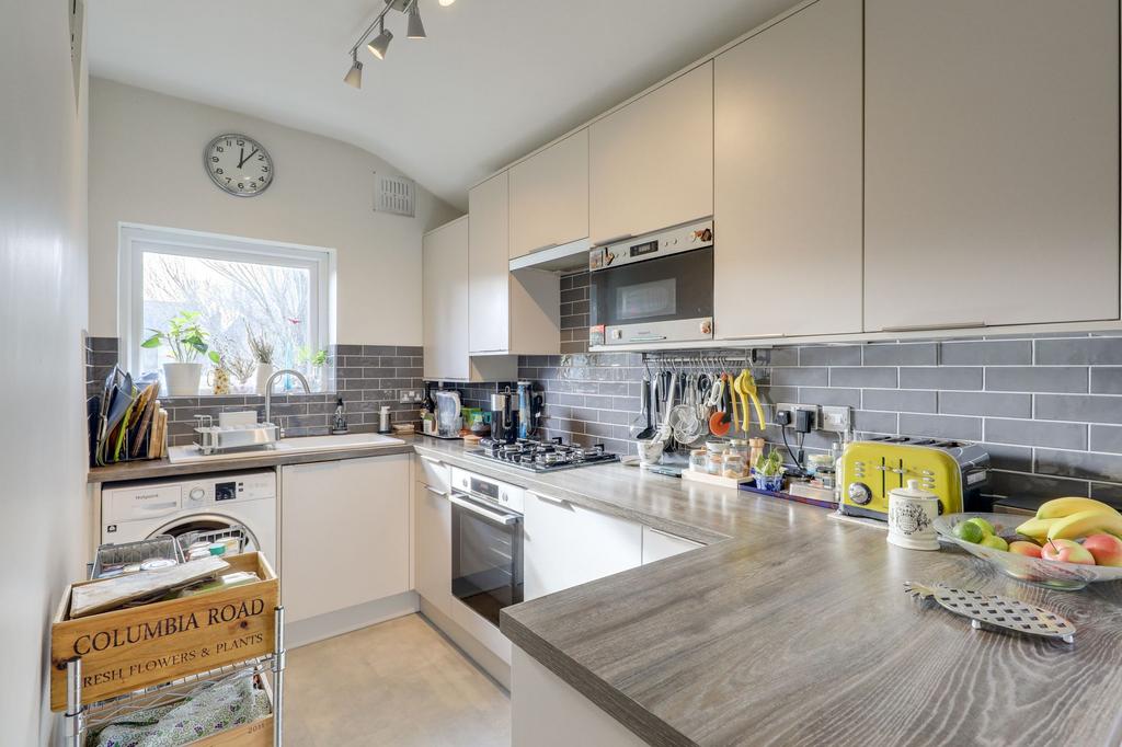 Open Plan Lounge &amp; Kitchen