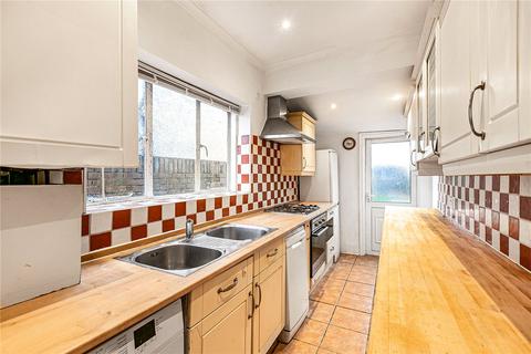 undefined, Hounslow Gardens, Hounslow, TW3