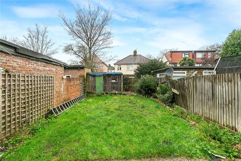 undefined, Hounslow Gardens, Hounslow, TW3